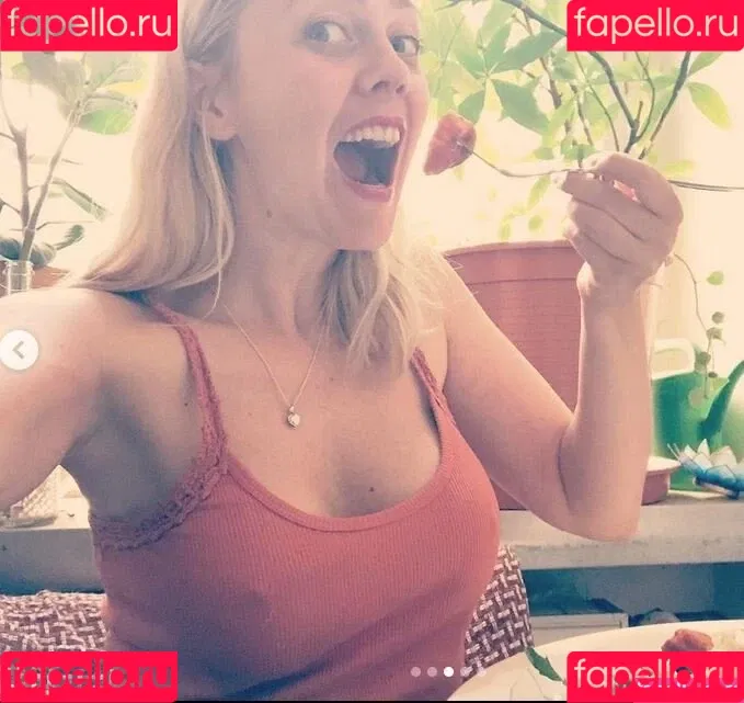 Sexy Julia Onlyfans Photo Gallery 