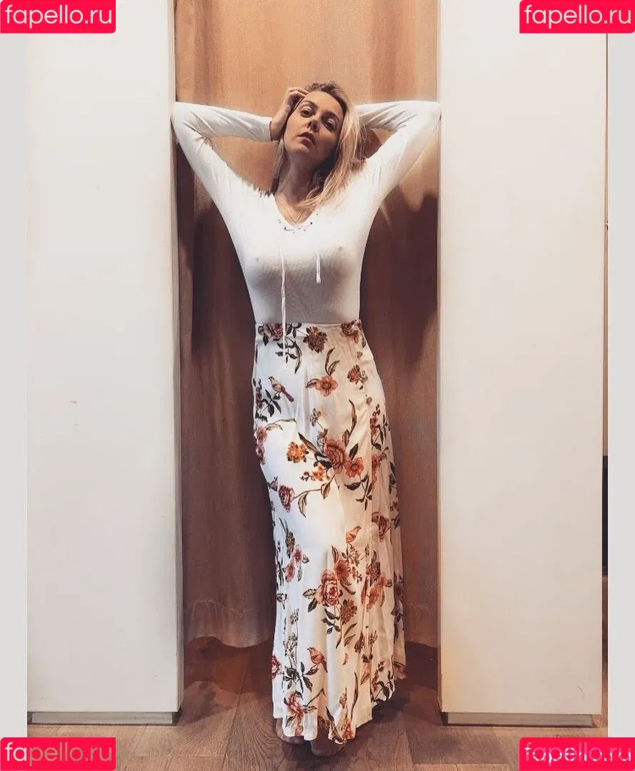 Sexy Julia Onlyfans Photo Gallery 