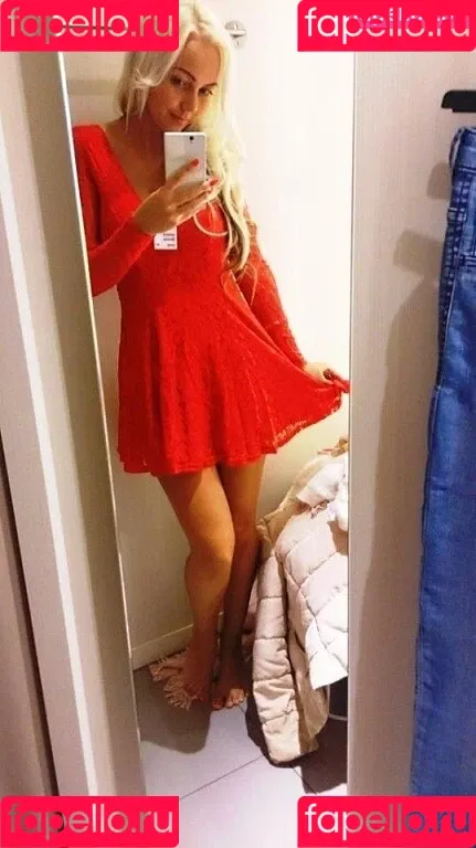 Sexy Julia Onlyfans Photo Gallery 