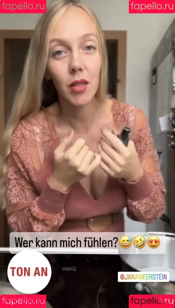 Sexy Julia Onlyfans Photo Gallery 