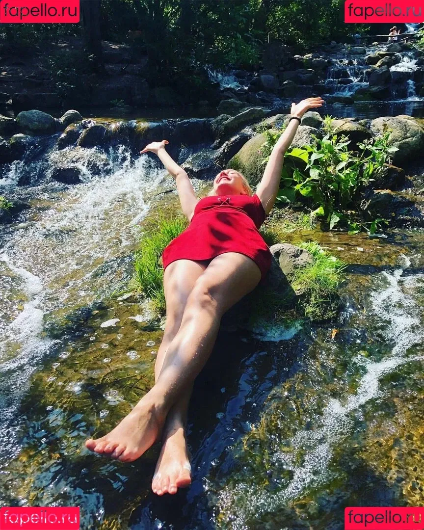 Sexy Julia Onlyfans Photo Gallery 