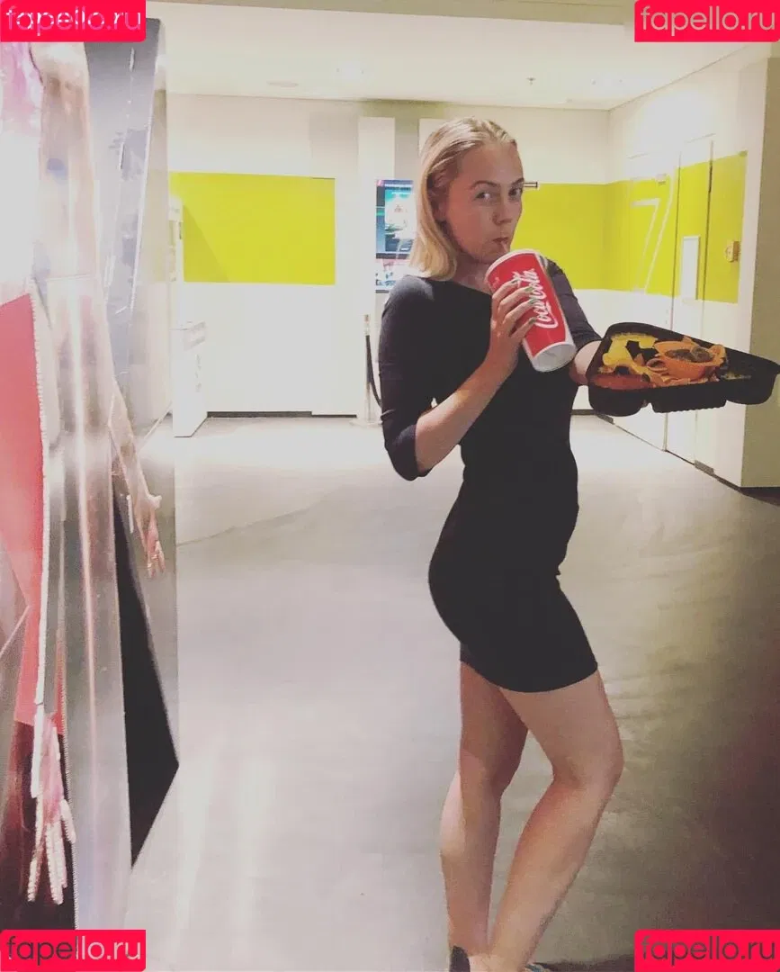 Sexy Julia Onlyfans Photo Gallery 