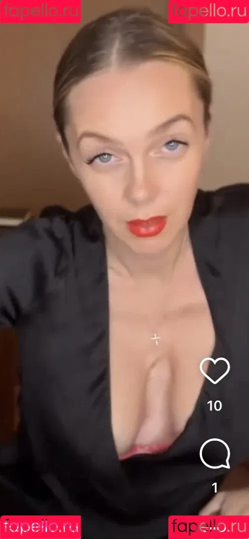 Sexy Julia Onlyfans Photo Gallery 
