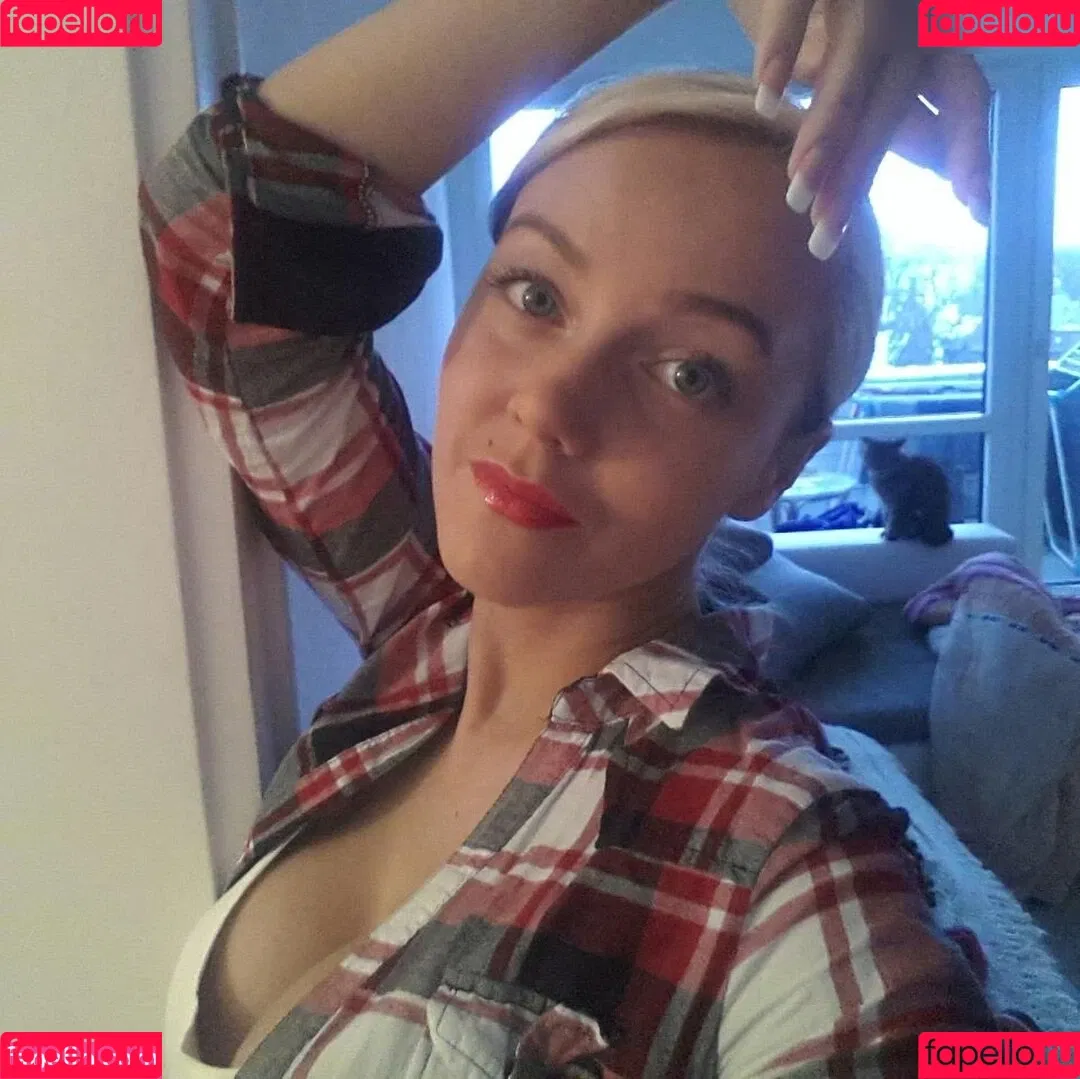 Sexy Julia Onlyfans Photo Gallery 