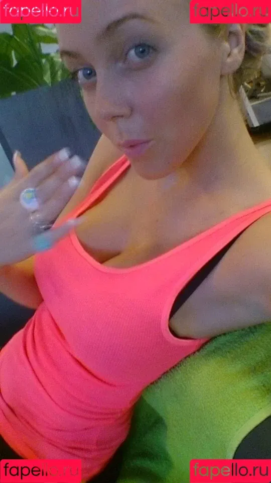 Sexy Julia Onlyfans Photo Gallery 