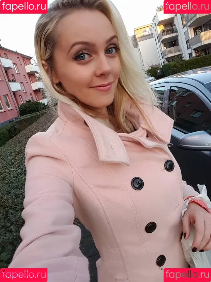 Sexy Julia Onlyfans Photo Gallery 