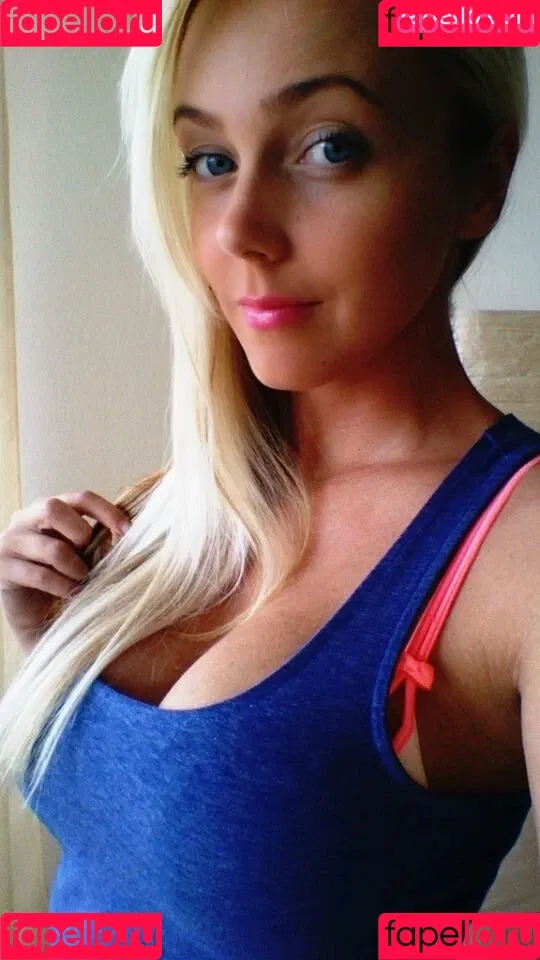 Sexy Julia Onlyfans Photo Gallery 