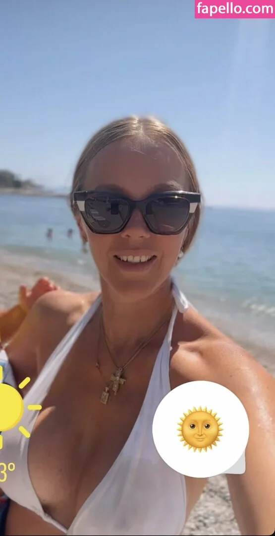 Sexy Julia Onlyfans Photo Gallery 