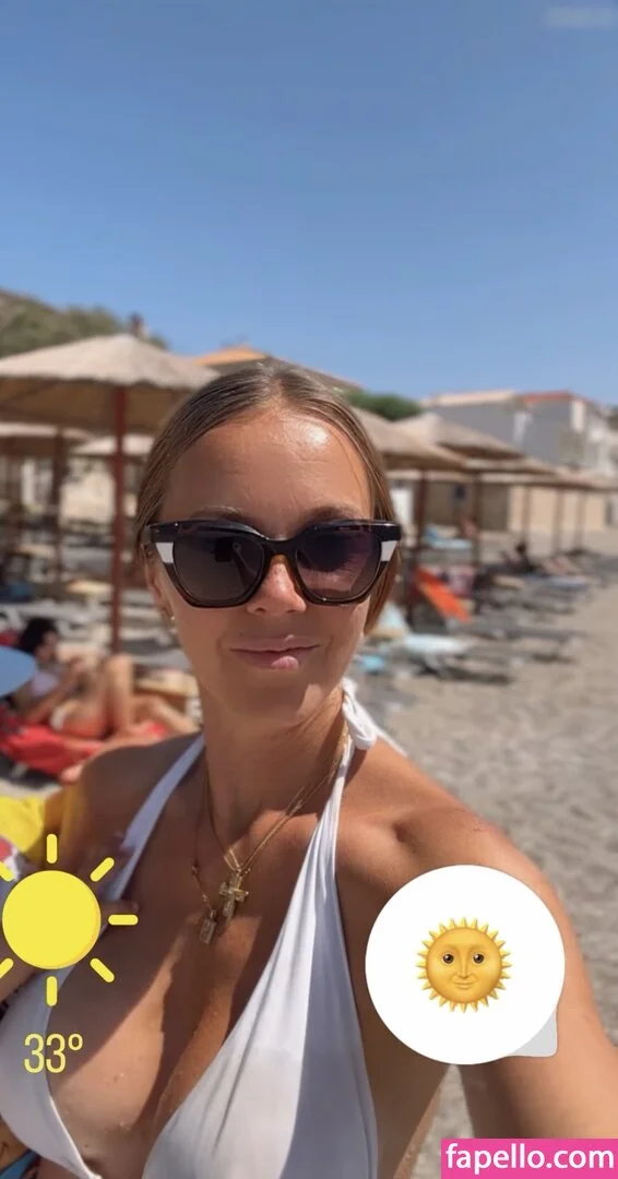 Sexy Julia Onlyfans Photo Gallery 