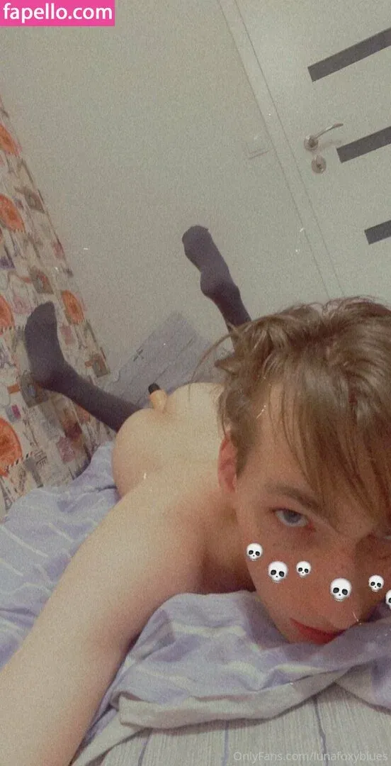 lunafoxyblues Onlyfans Photo Gallery 