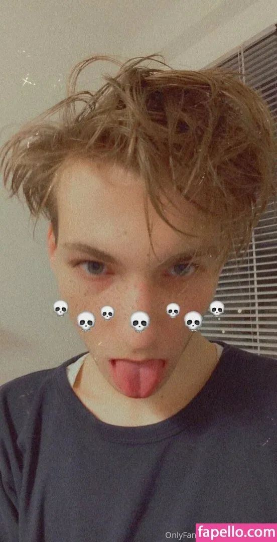 lunafoxyblues Onlyfans Photo Gallery 