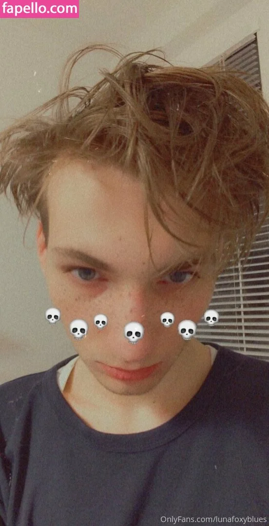 lunafoxyblues Onlyfans Photo Gallery 