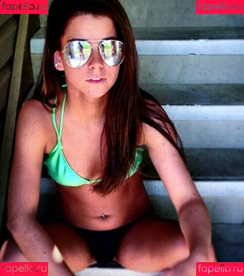 Madison Deck Onlyfans Photo Gallery 