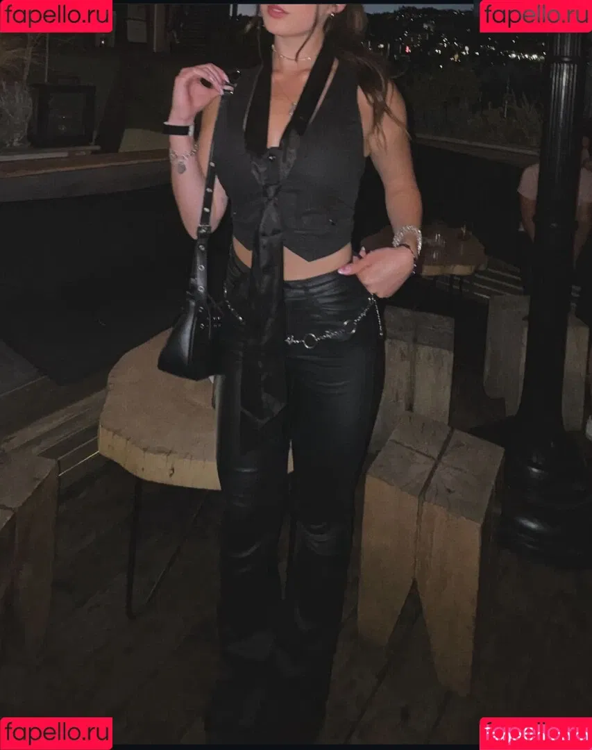 Gibson Sisters Onlyfans Photo Gallery 