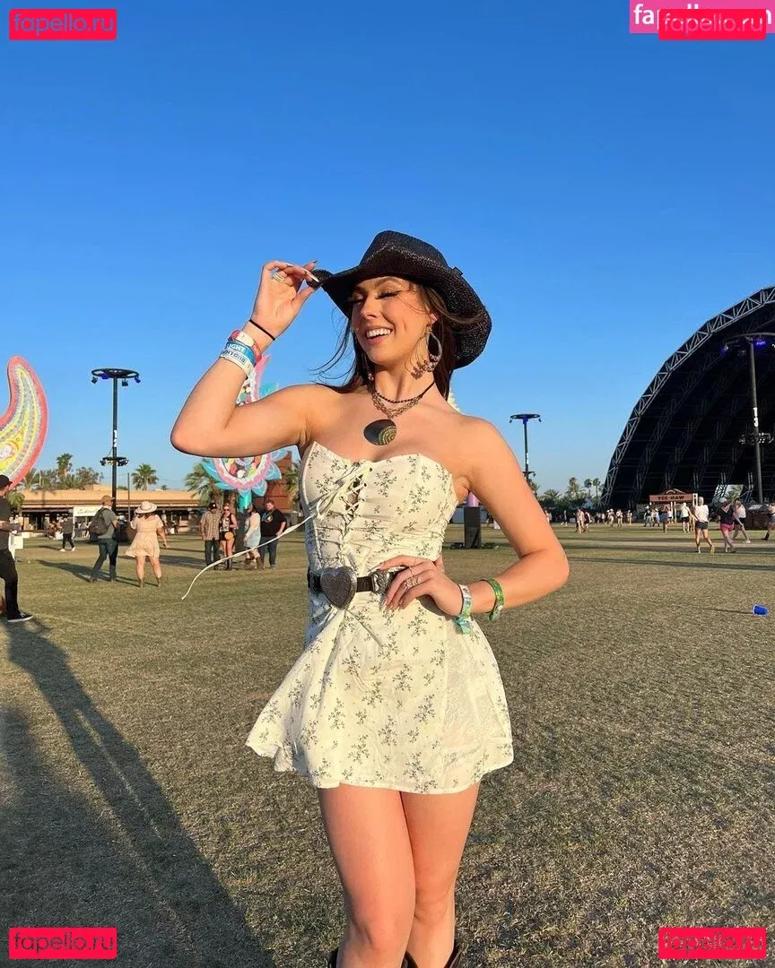 Gibson Sisters Onlyfans Photo Gallery 