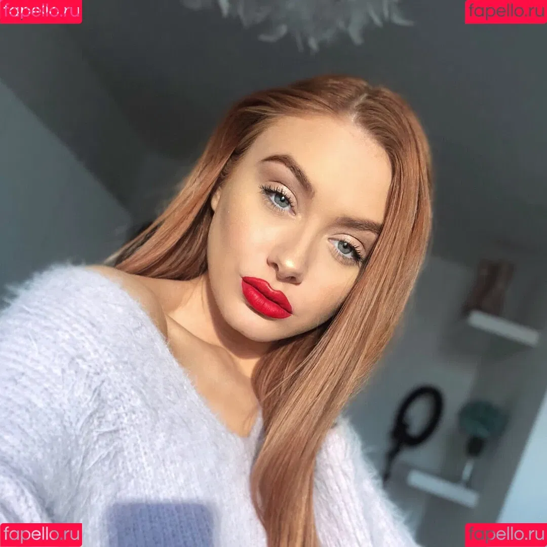 Elzthewitch Onlyfans Photo Gallery 