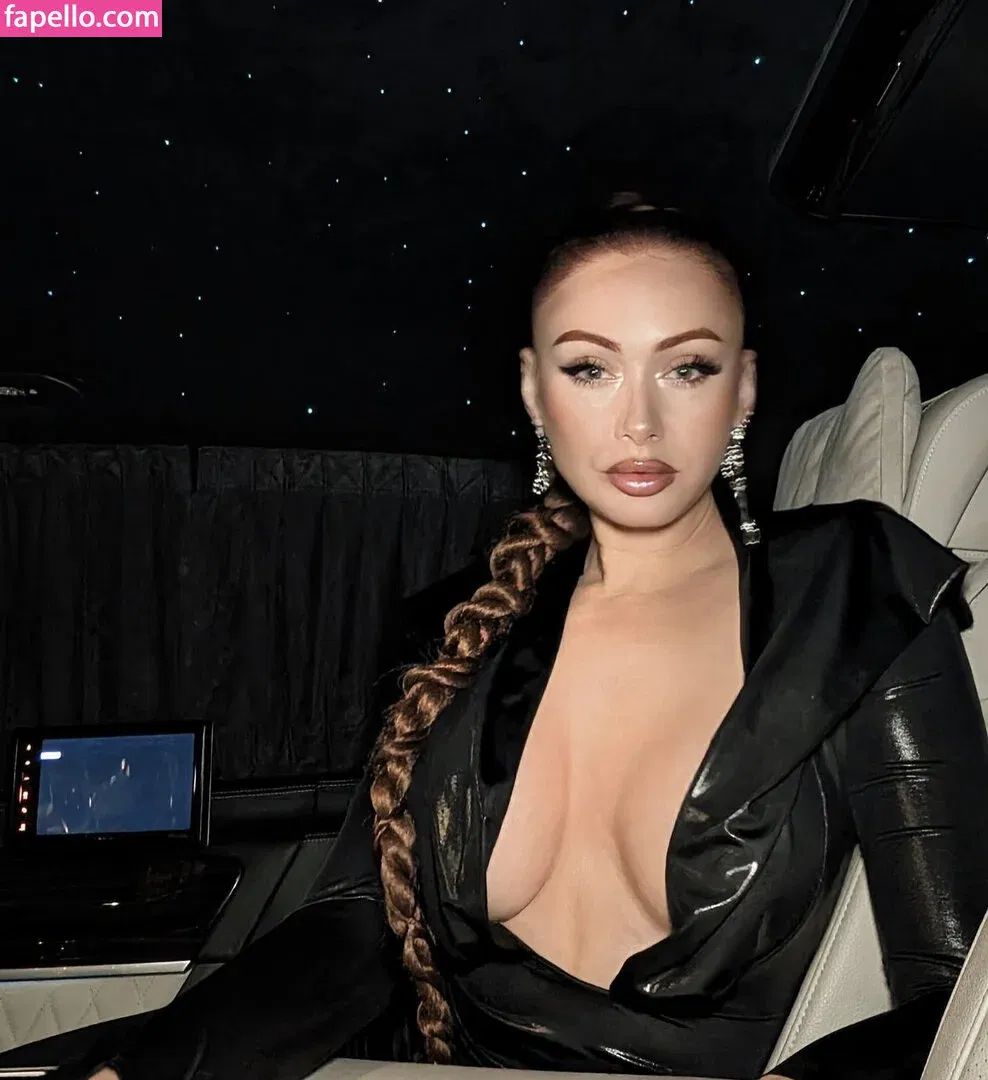 Elzthewitch Onlyfans Photo Gallery 