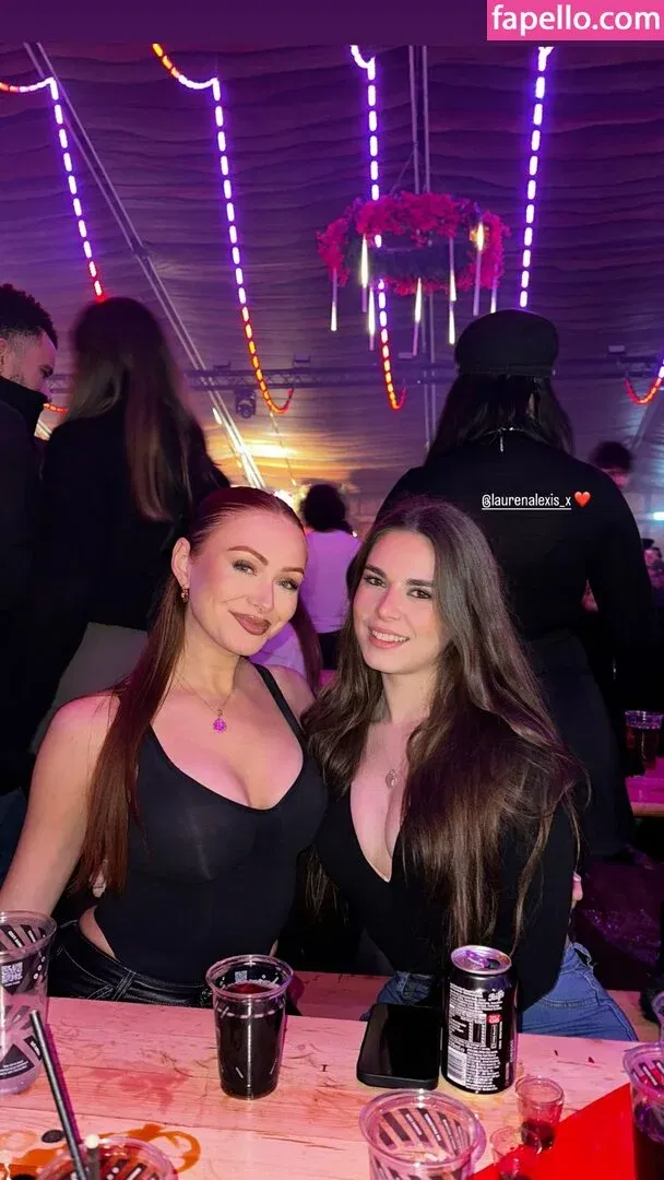 Elzthewitch Onlyfans Photo Gallery 