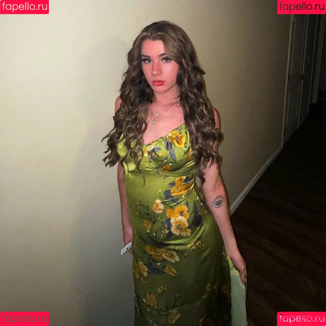 Cali Chase Onlyfans Photo Gallery 