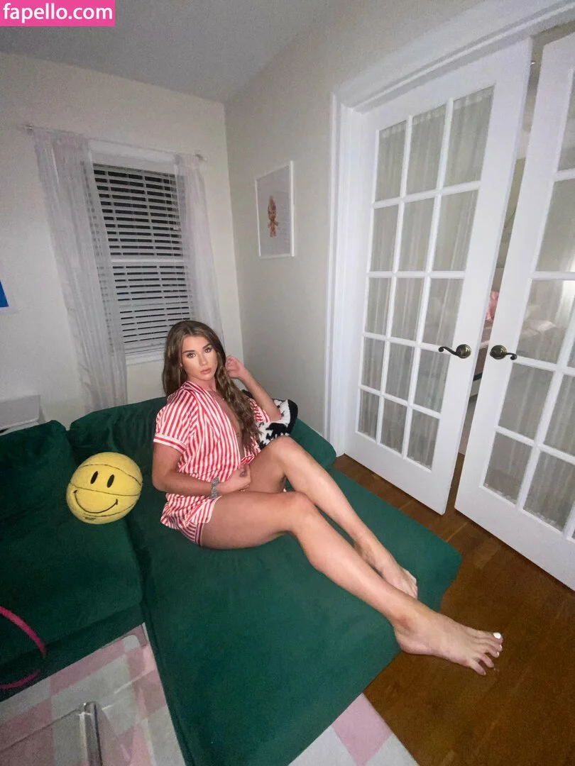 Cali Chase Onlyfans Photo Gallery 