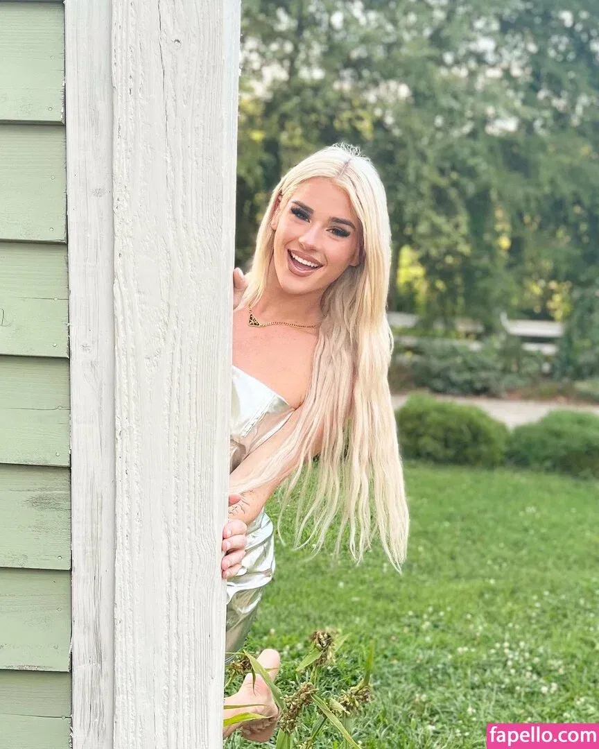 Cali Chase Onlyfans Photo Gallery 