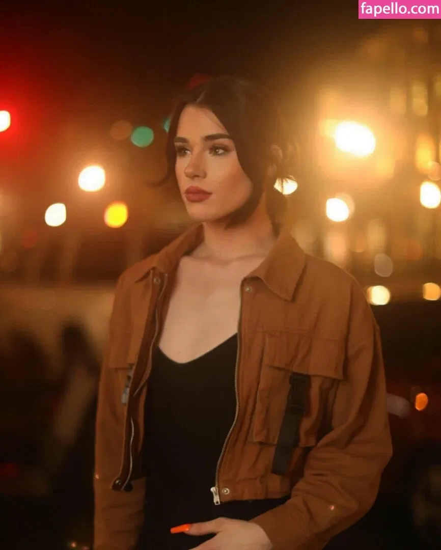 Cali Chase Onlyfans Photo Gallery 