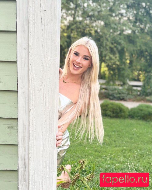 Cali Chase Nude Onlyfans Photo 4