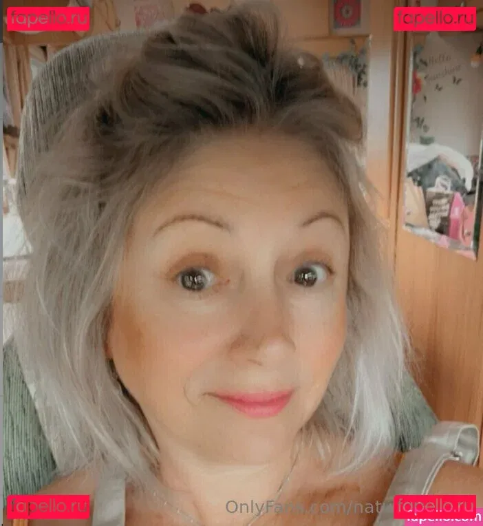 naturistpoppy Onlyfans Photo Gallery 