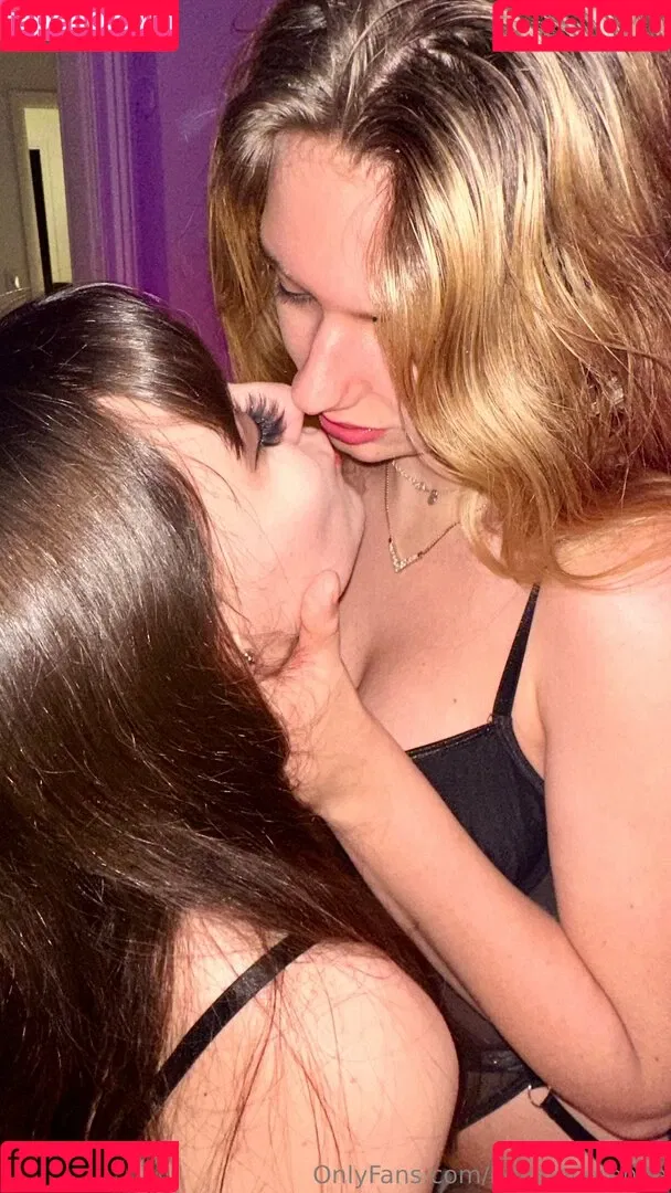 lydialoverenae Onlyfans Photo Gallery 