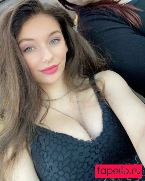 lydialoverenae Onlyfans Photo Gallery 