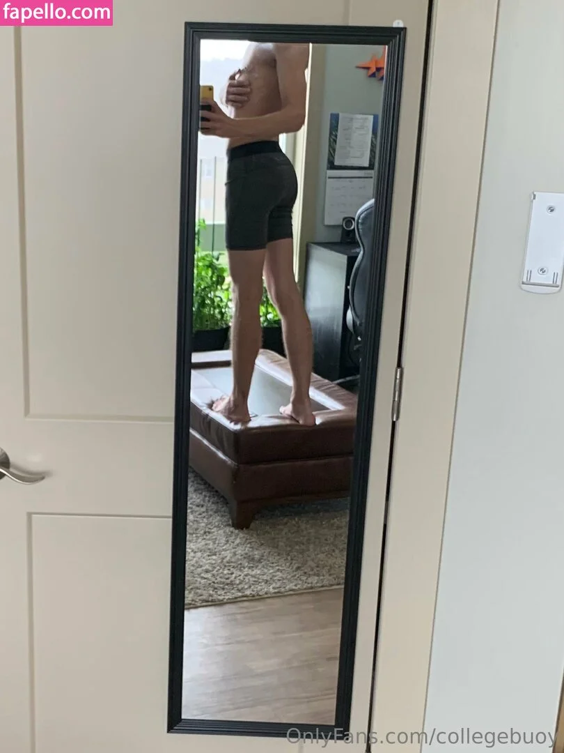 collegebuoy Onlyfans Photo Gallery 