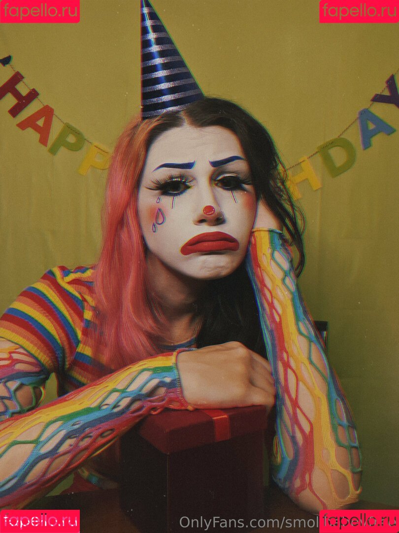 smollbabeyfree Onlyfans Photo Gallery 