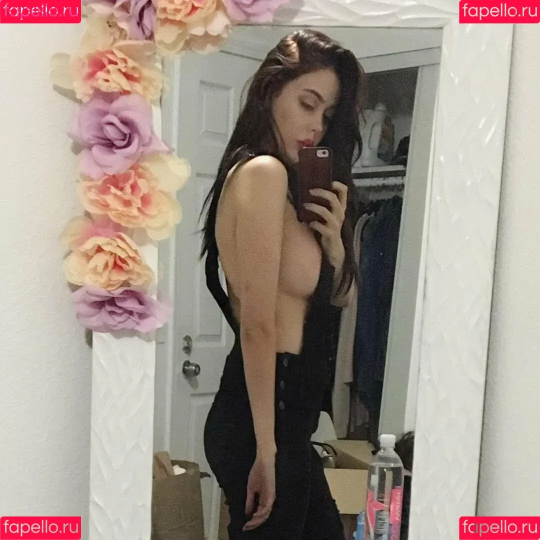 TheDellaDream Onlyfans Photo Gallery 