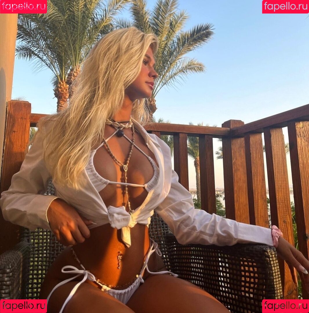 Lavinia Yakira Onlyfans Photo Gallery 