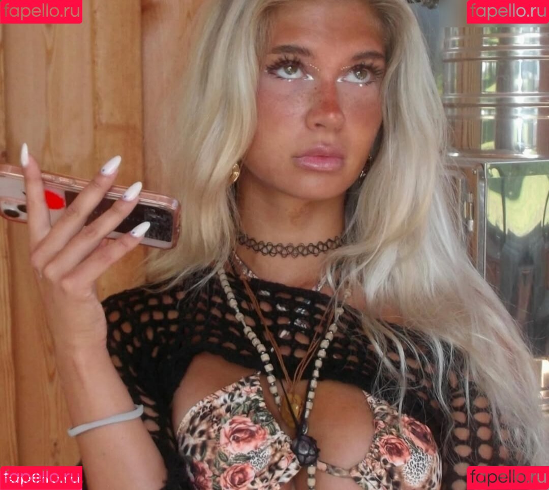 Lavinia Yakira Onlyfans Photo Gallery 