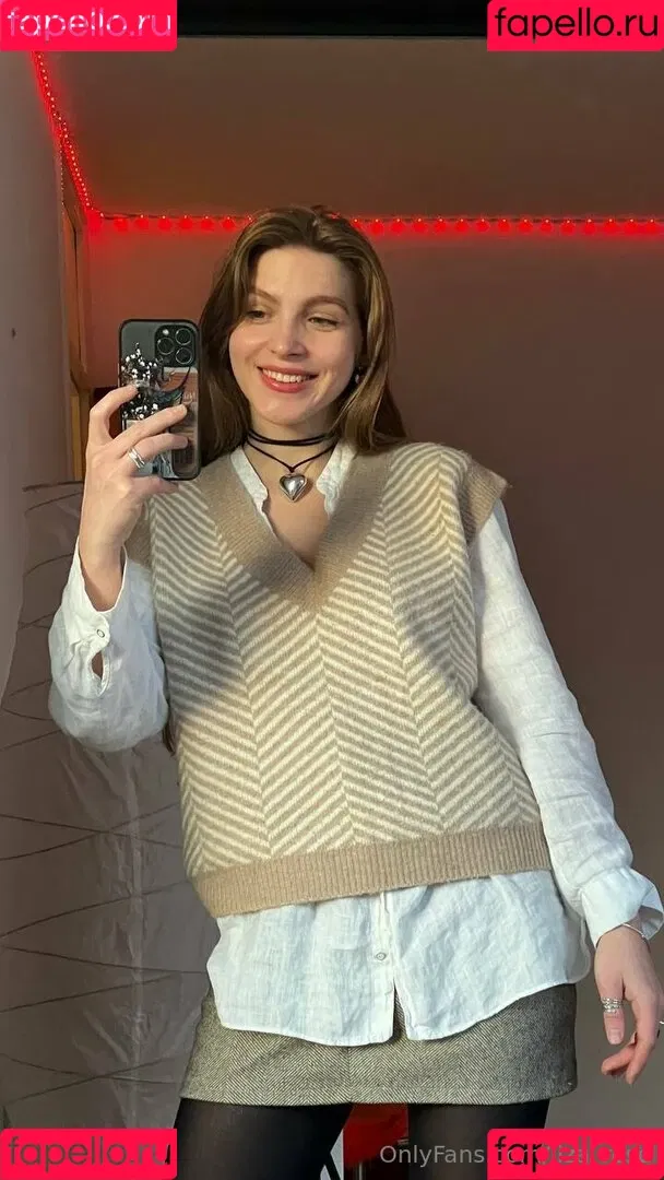 Liza Rose Onlyfans Photo Gallery 
