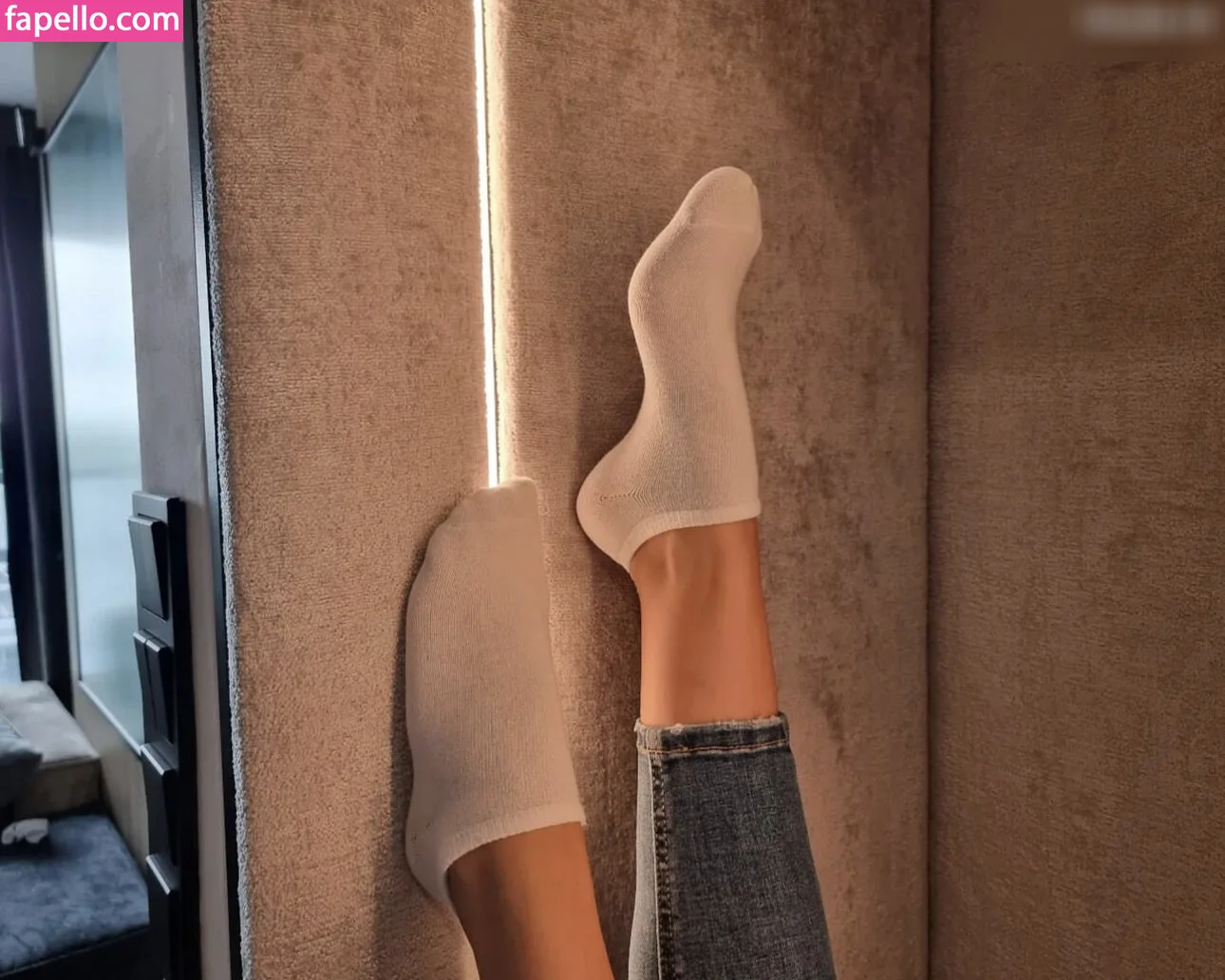 socksqueenforyou Onlyfans Photo Gallery 