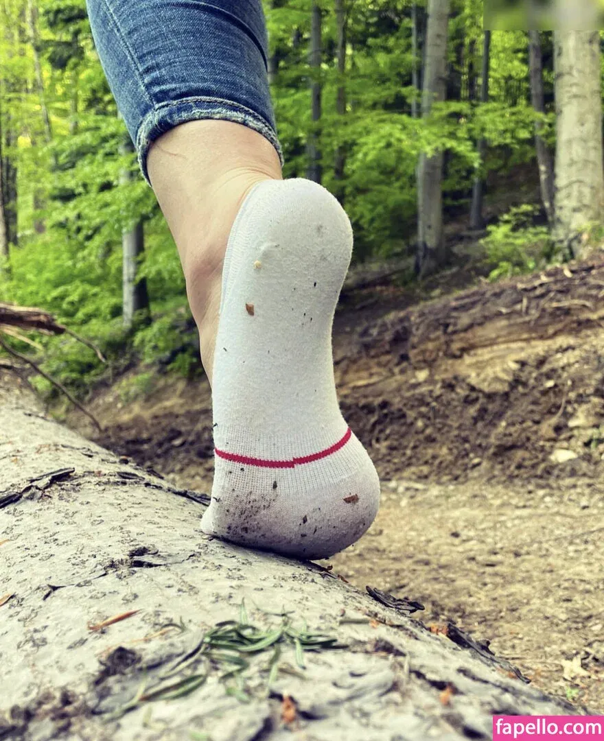 socksqueenforyou Onlyfans Photo Gallery 