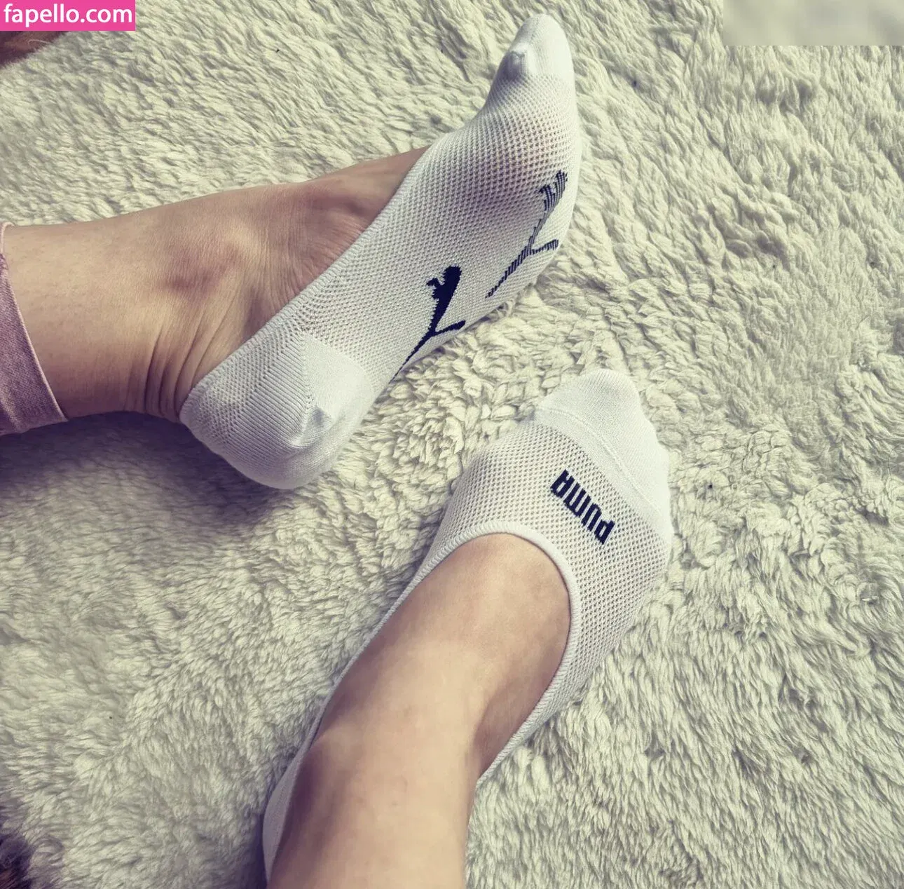 socksqueenforyou Onlyfans Photo Gallery 