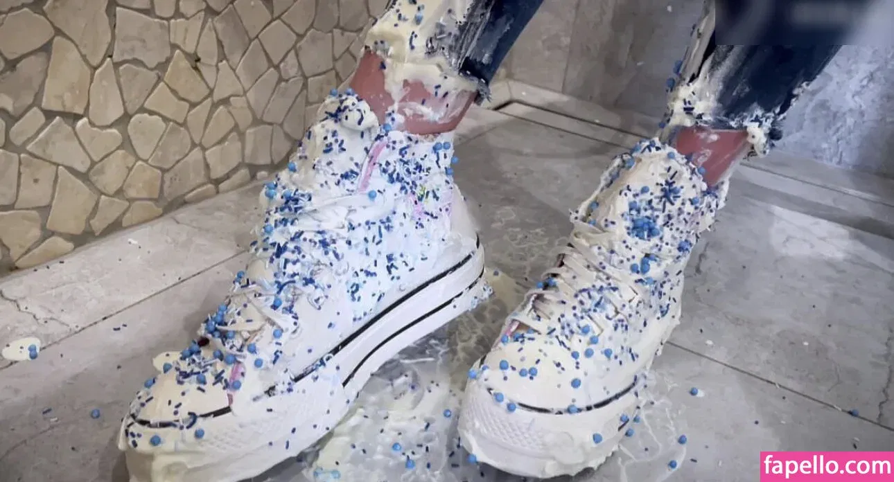 socksqueenforyou Onlyfans Photo Gallery 