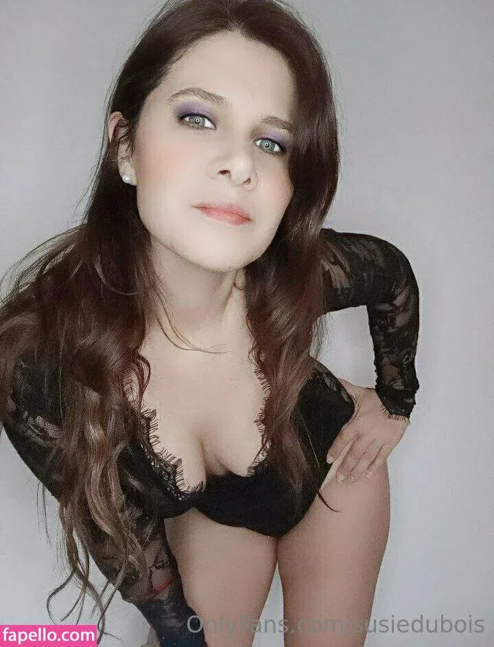 susiedubois Onlyfans Photo Gallery 