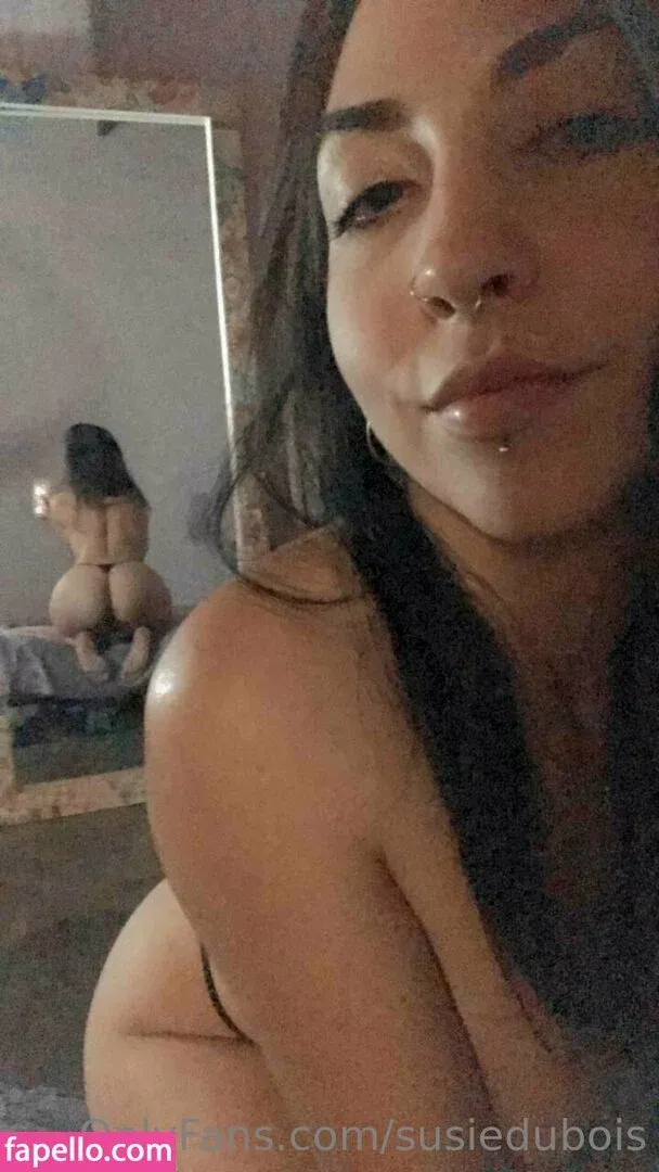 susiedubois Onlyfans Photo Gallery 