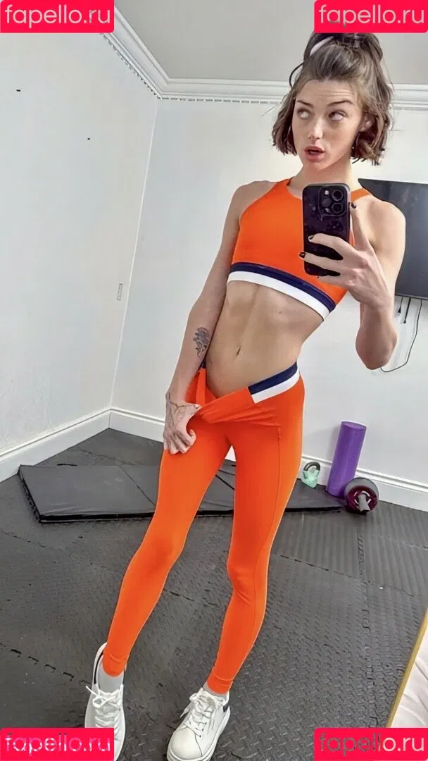 shrooms_q Onlyfans Photo Gallery 