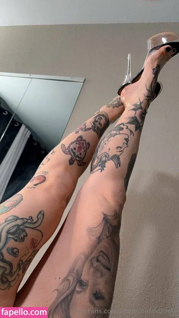 bombshelldezfree Onlyfans Photo Gallery 