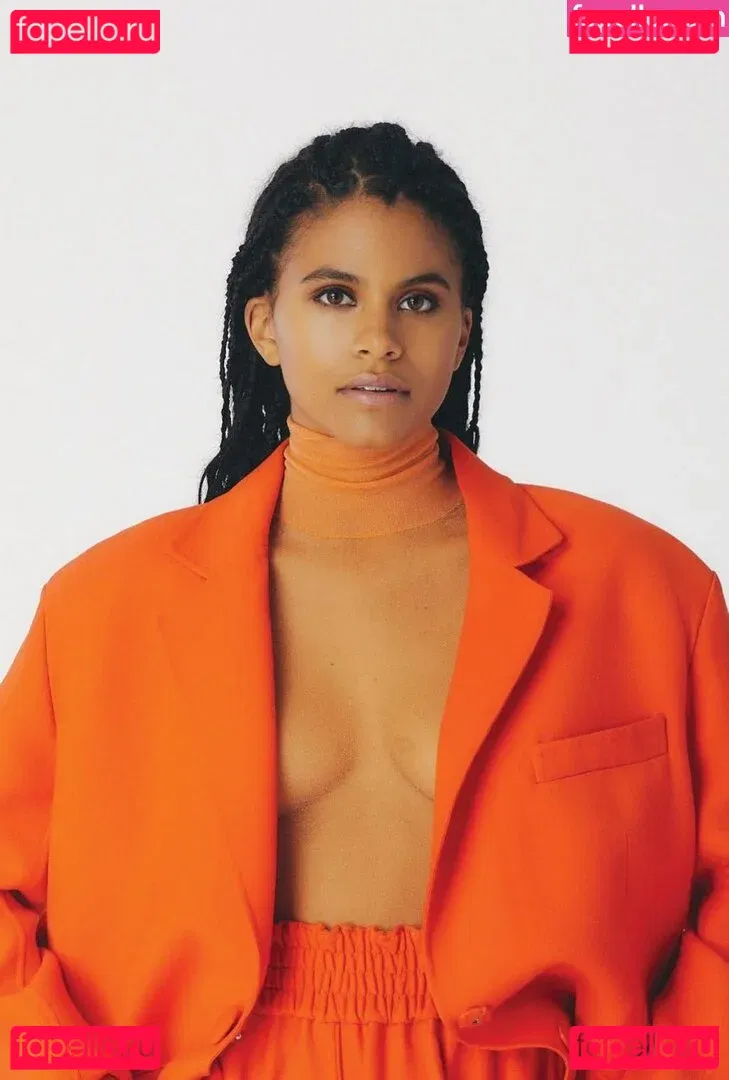 Zazie Beetz Onlyfans Photo Gallery 