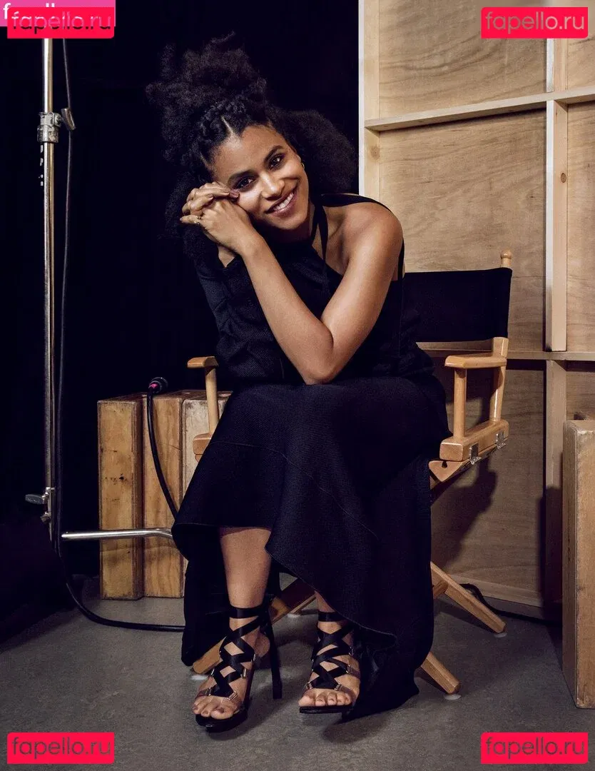 Zazie Beetz Onlyfans Photo Gallery 
