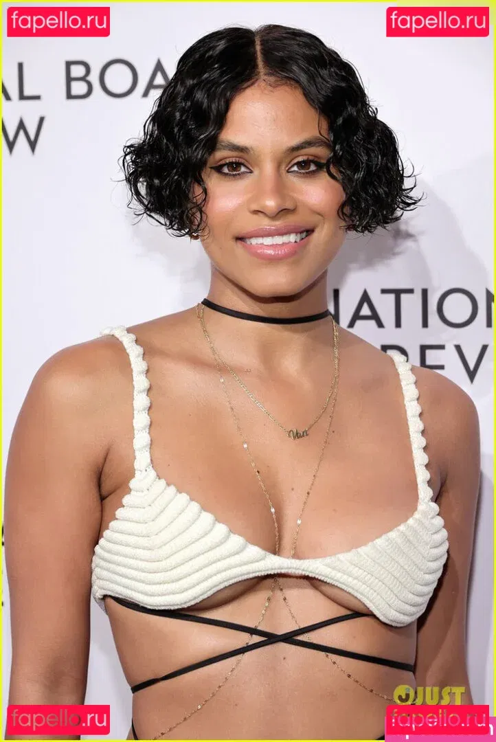 Zazie Beetz Onlyfans Photo Gallery 