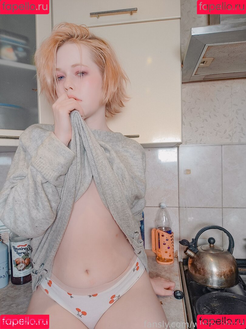 white_blond Onlyfans Photo Gallery 