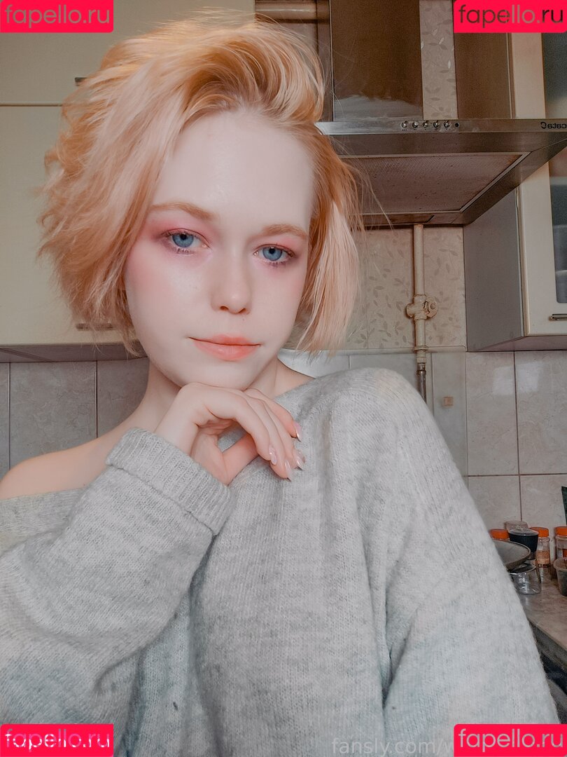 white_blond Onlyfans Photo Gallery 