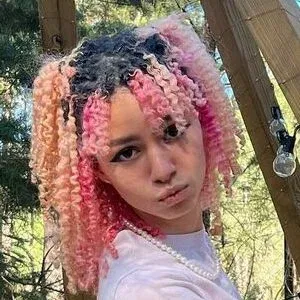 Larissa Kimberlly Onlyfans Photo Gallery 